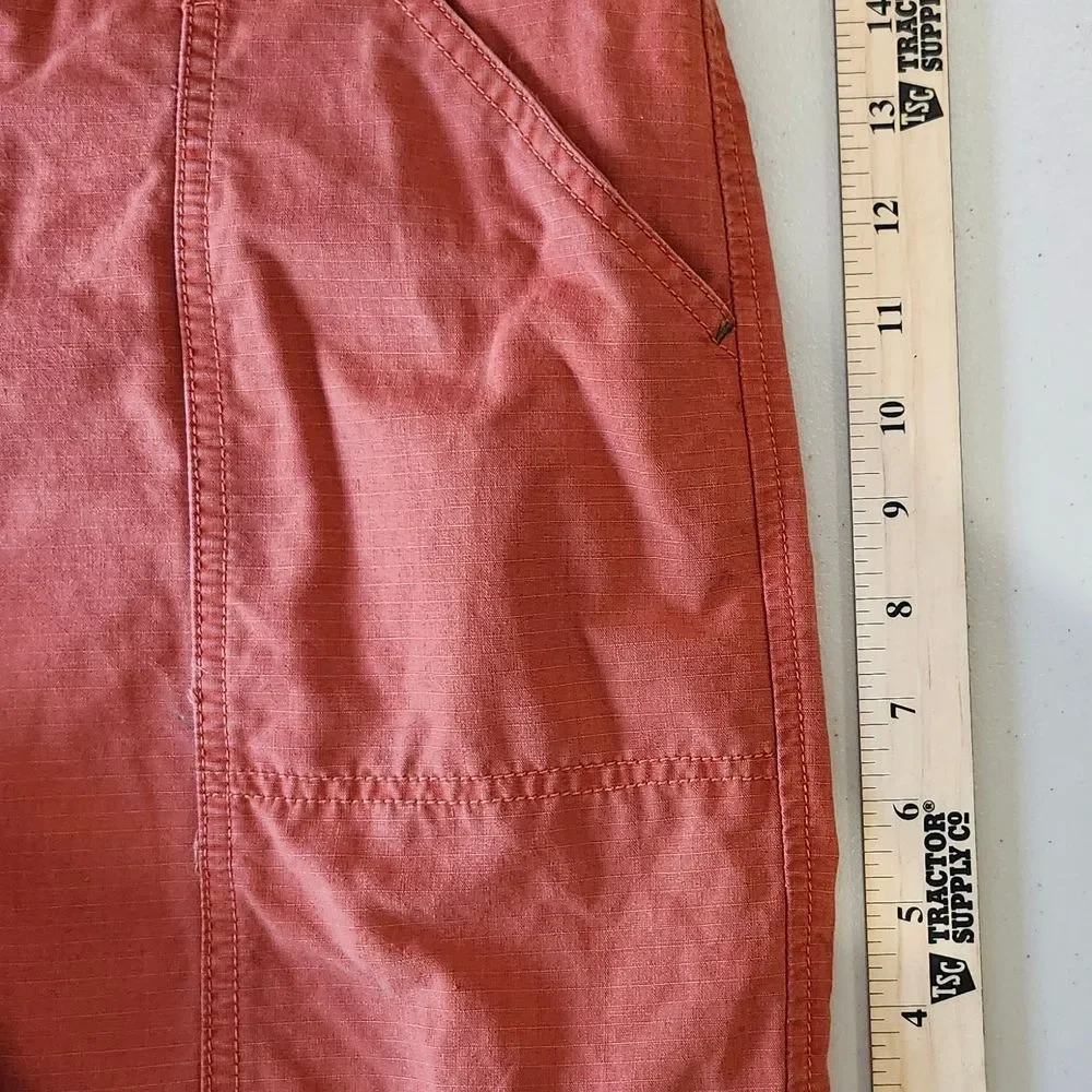 Womens Eddie Bauer Cargo Shorts- Size 10